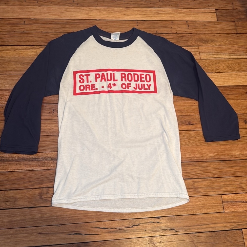 St Paul Rodeo T-Shirt Bundle - Picture 5 of 7
